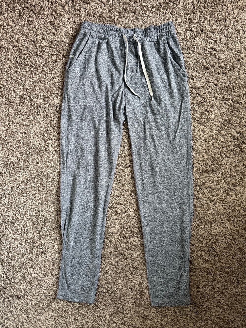 Vuori Men's Ponto Performance Pants 30” Size Medium No Size Tag Gray Activewear